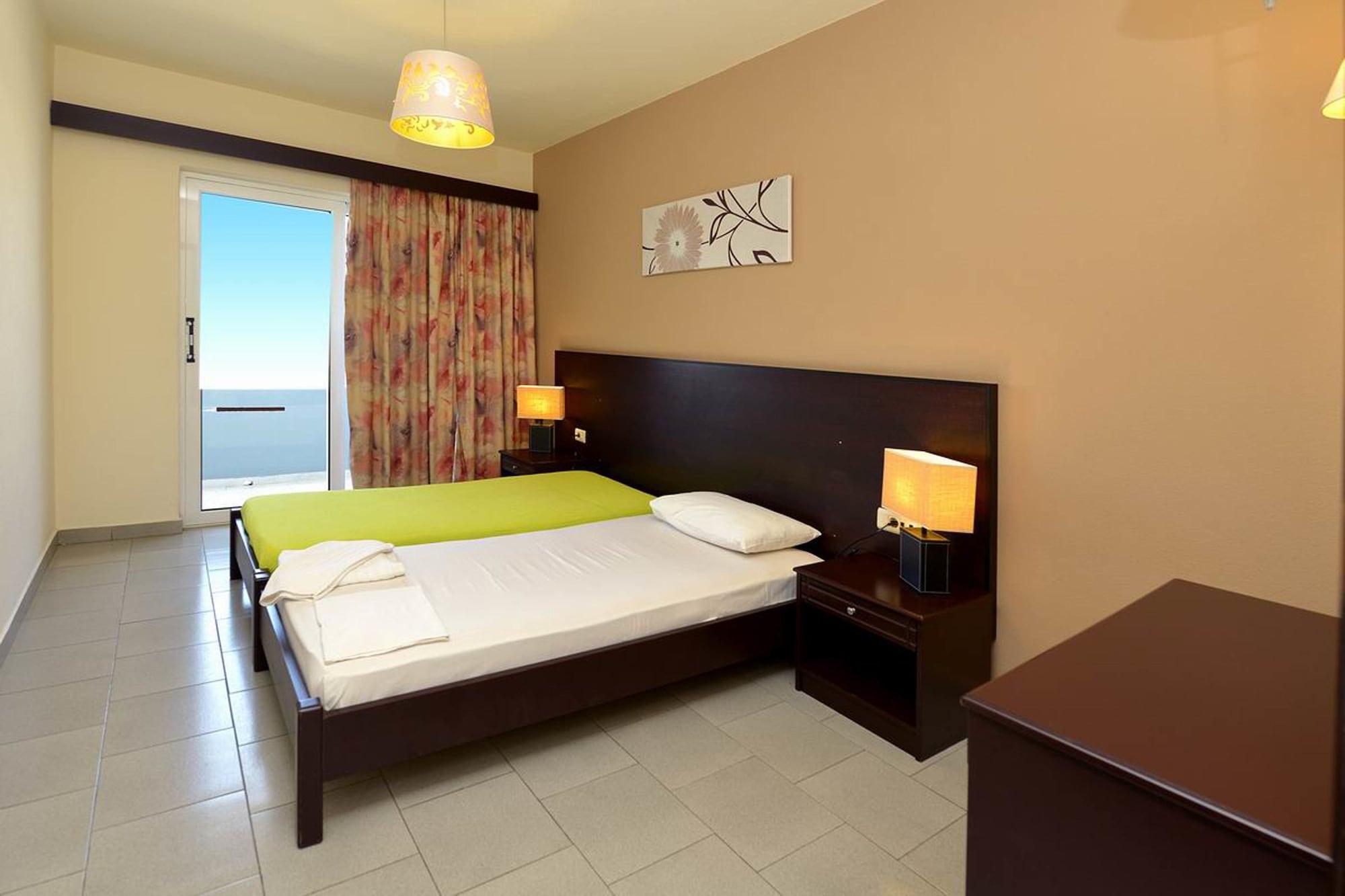 Ialysos City Hotel Экстерьер фото