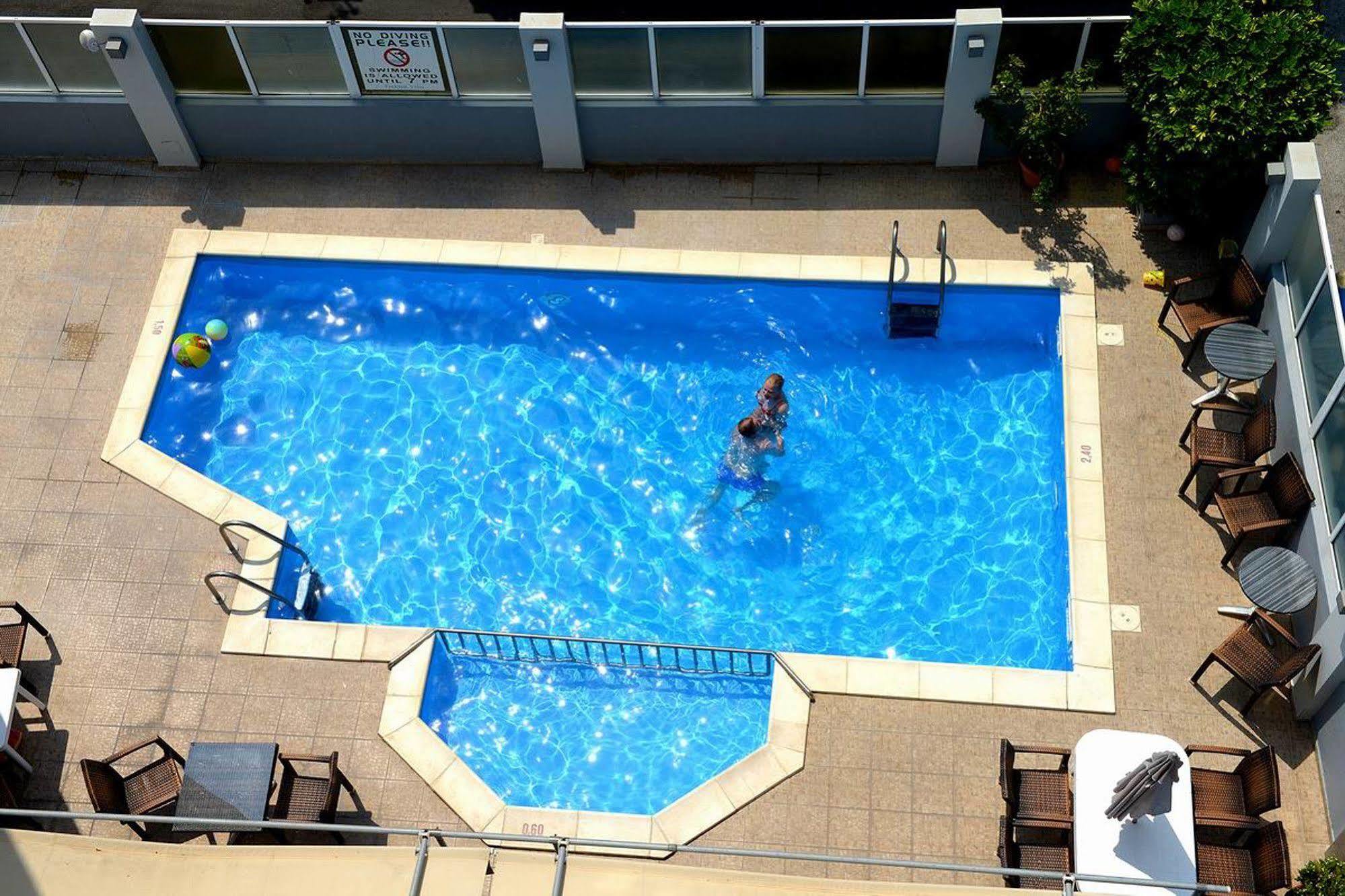Ialysos City Hotel Экстерьер фото